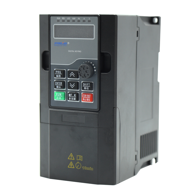 XY680矢量變頻器（3.7-5.5kw）